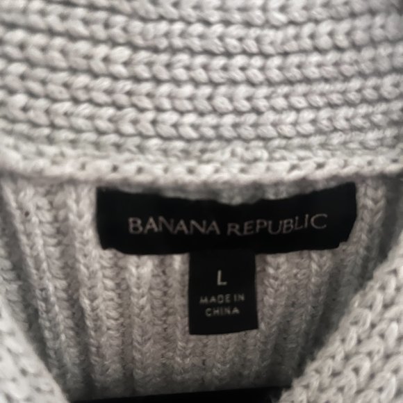 Banana Republic Mock Neck Color Block Sweater - Picture 4 of 6